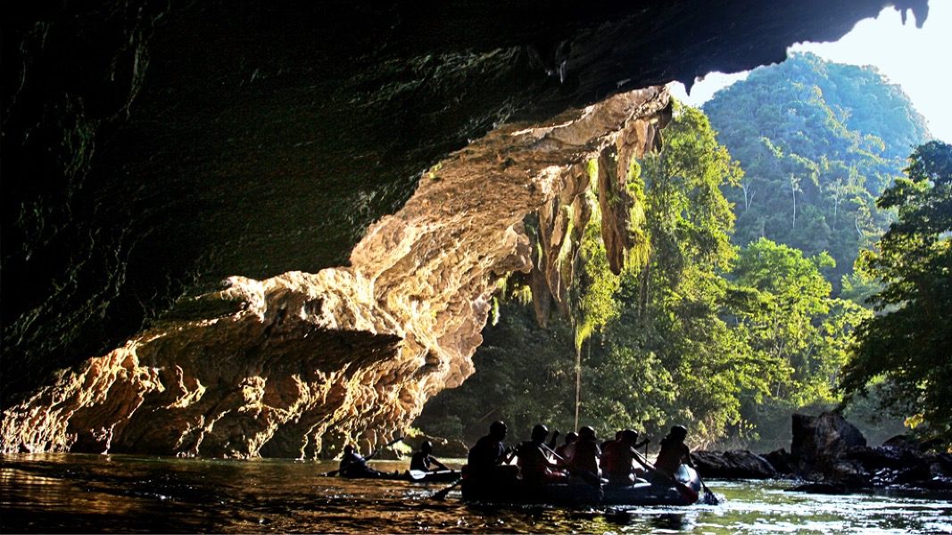 Pasadía: Río Claro y Santorini l desde Ibagué