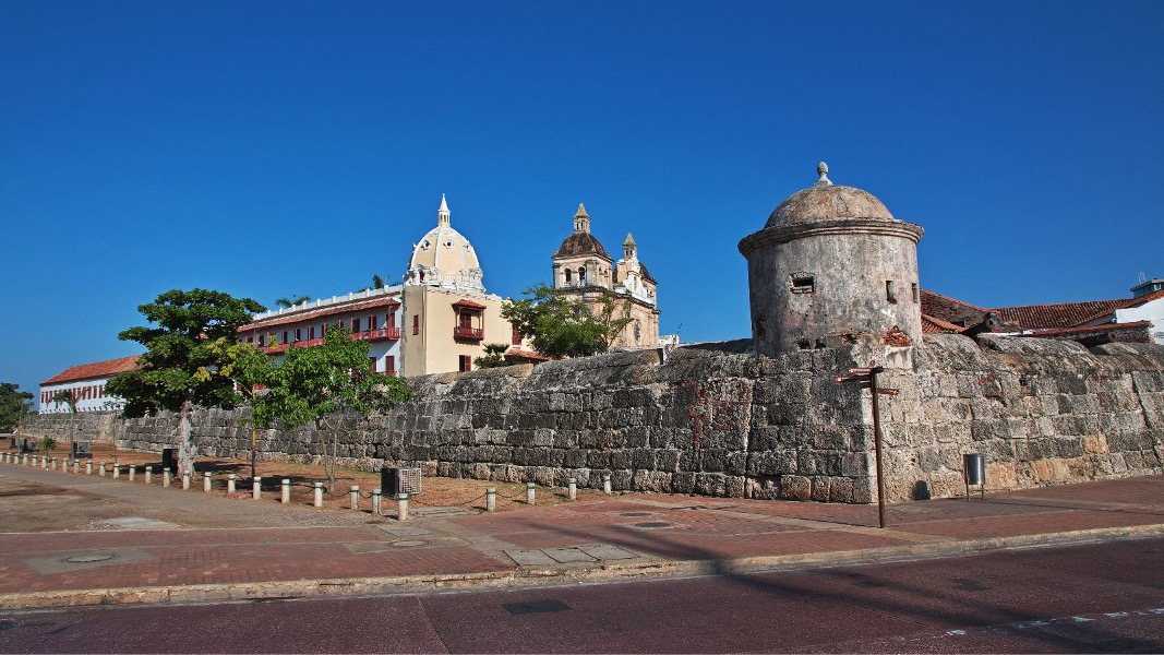 Tour: Isla Mucura, Tolú, Coveñas, Isla Barú, Cartagena y Santa Marta