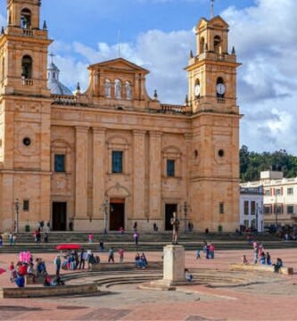 Pasadía: Villa de Leyva, Ráquira y Chiquinquira l desde Ibagué