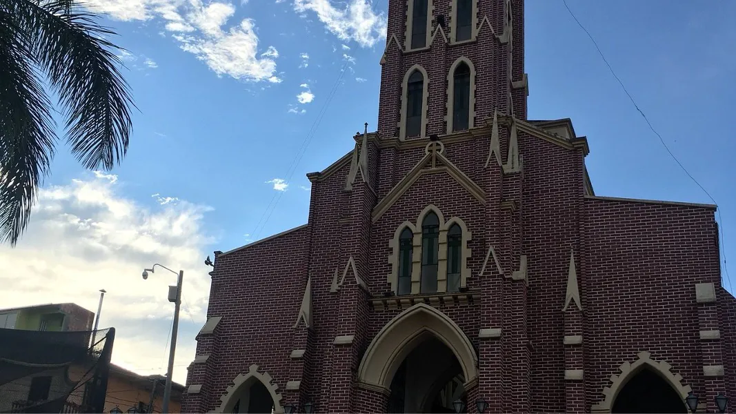 Pasadía: Icononzo, Pueblito Viejo l desde Ibagué